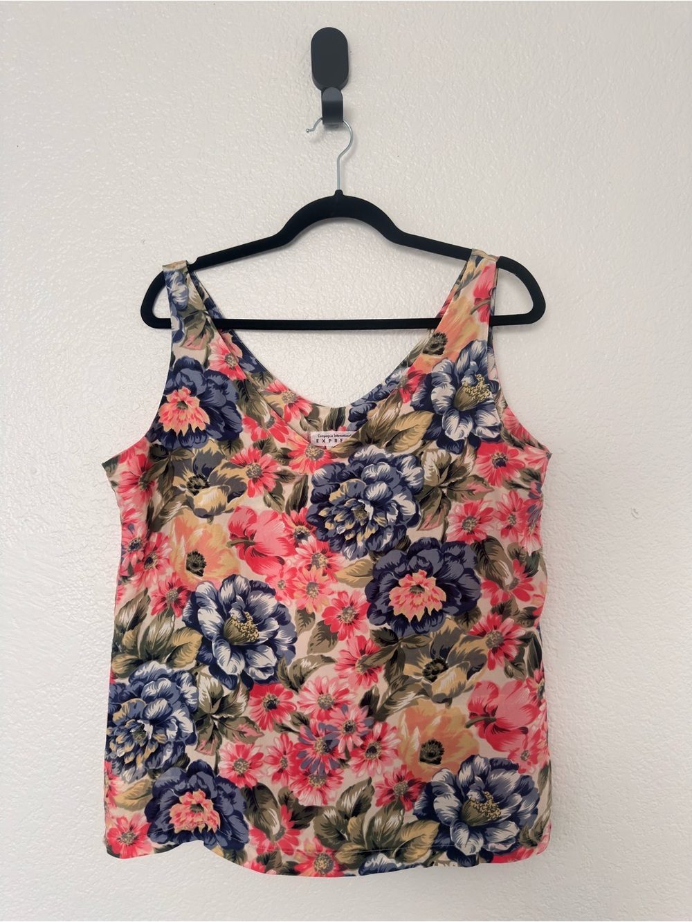 Vintage Express Floral Neck Tank Top Size Medium
